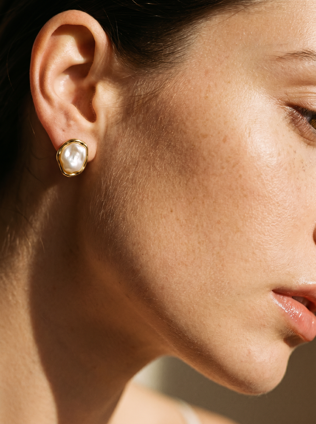 Perla — Baroque Pearl Studs