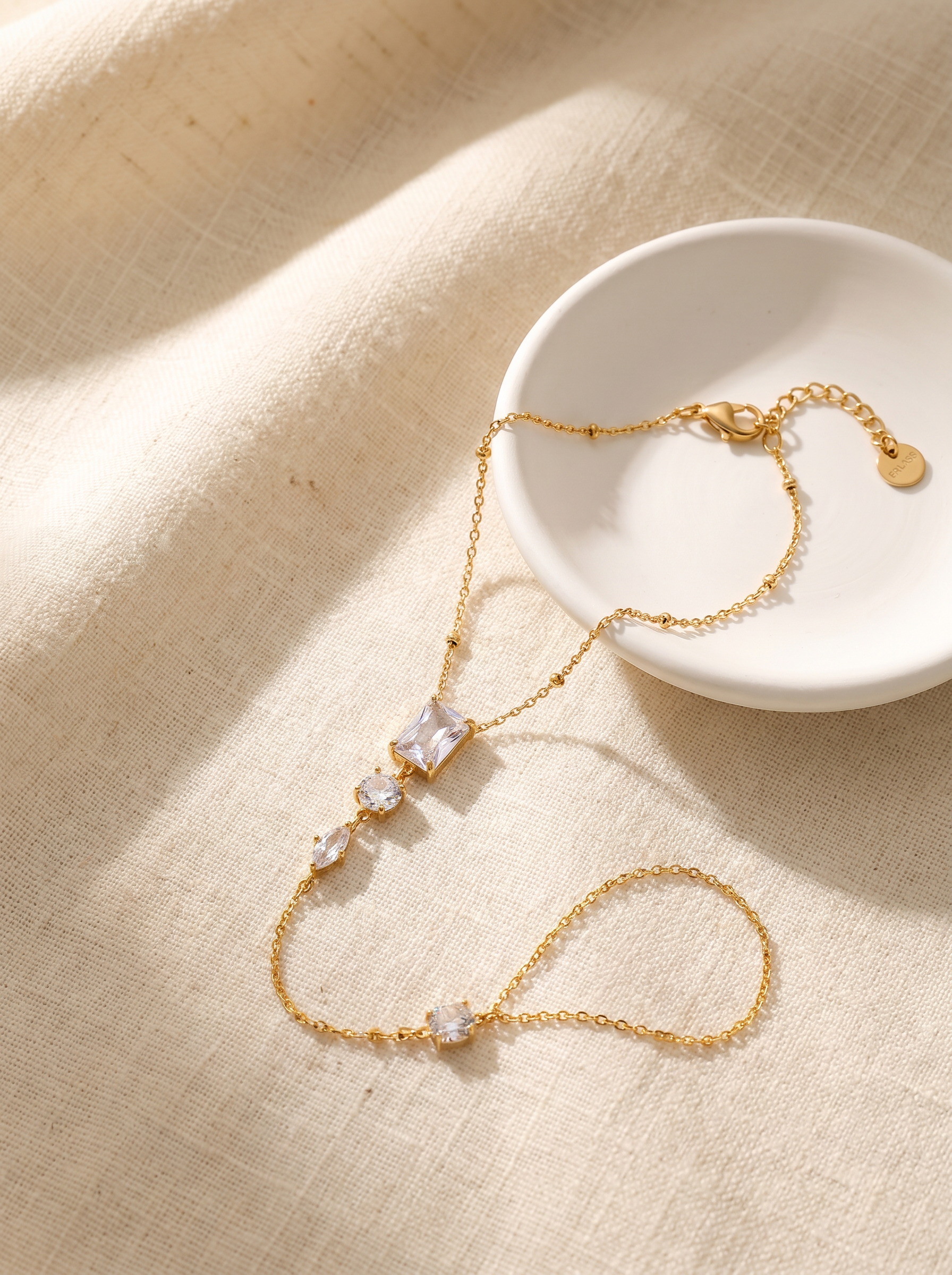 Fil — 18K CZ Hand Chain Bracelet