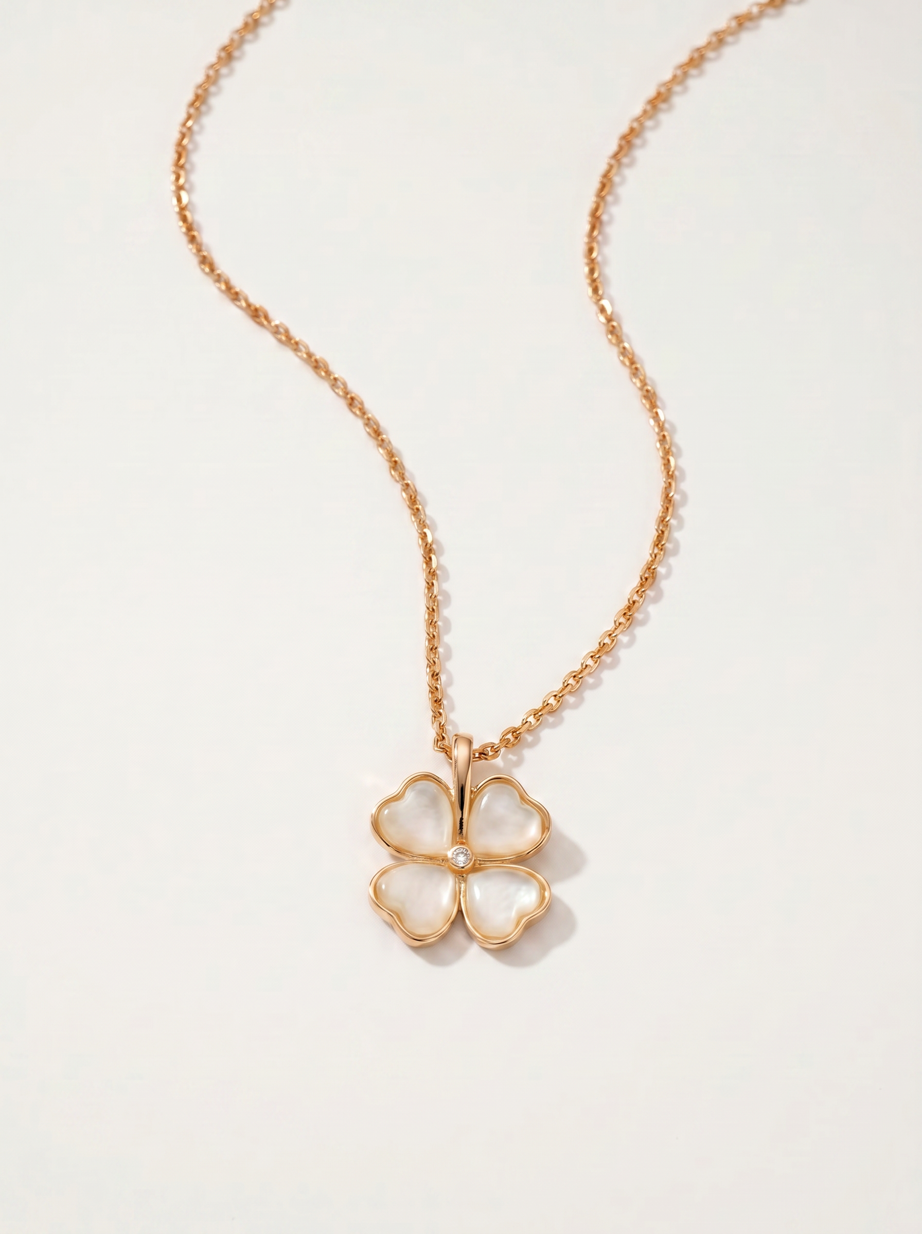Trèfle — 18K Cat Eye Clover Necklace