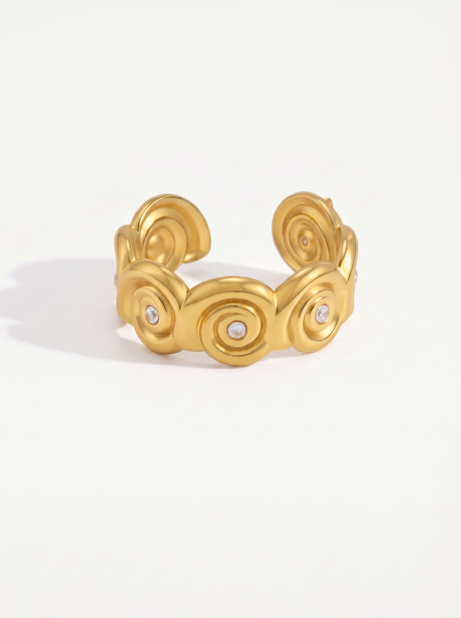Vega — 18K Ocean Ring Collection