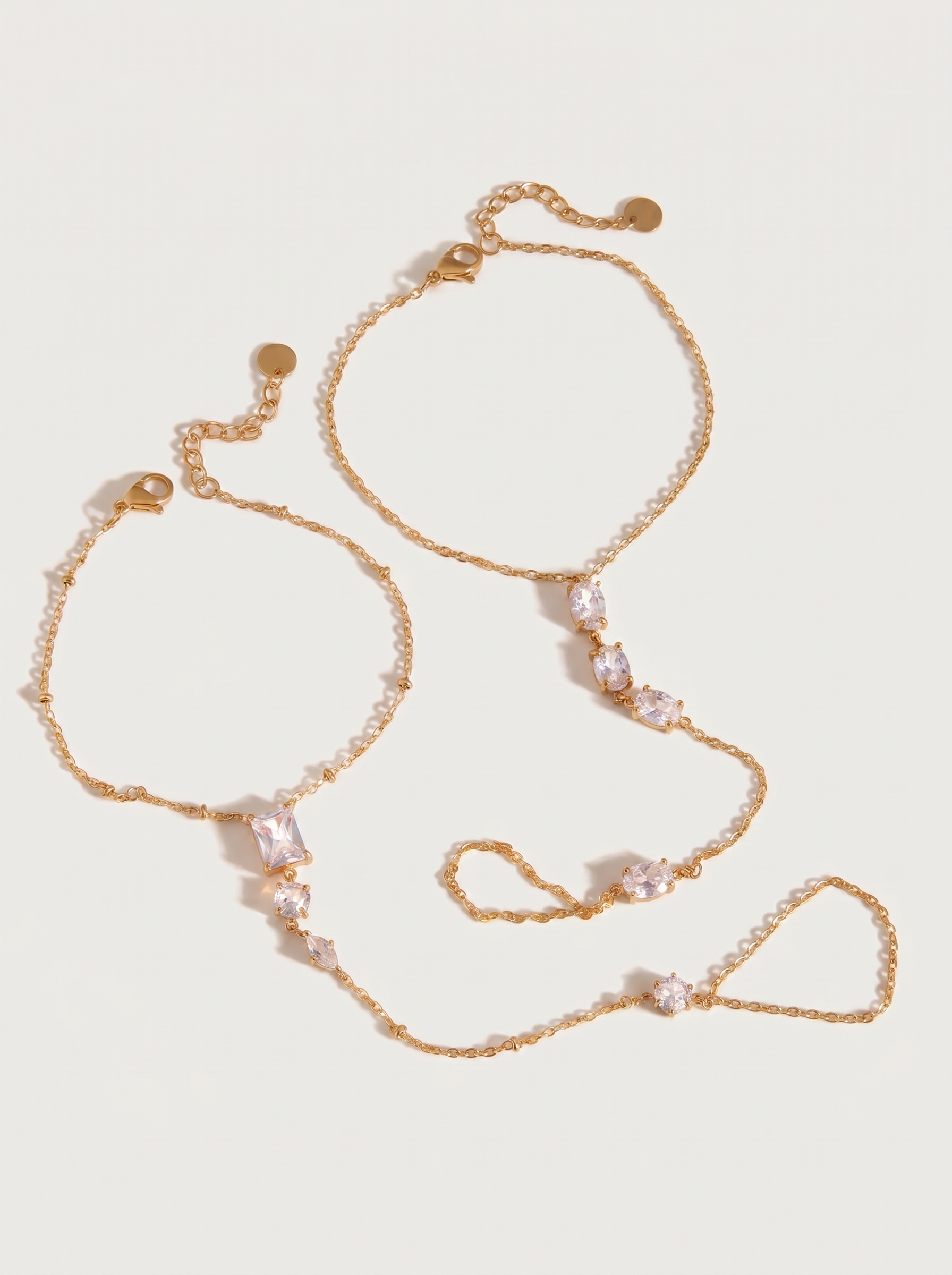 Fil — 18K CZ Hand Chain Bracelet