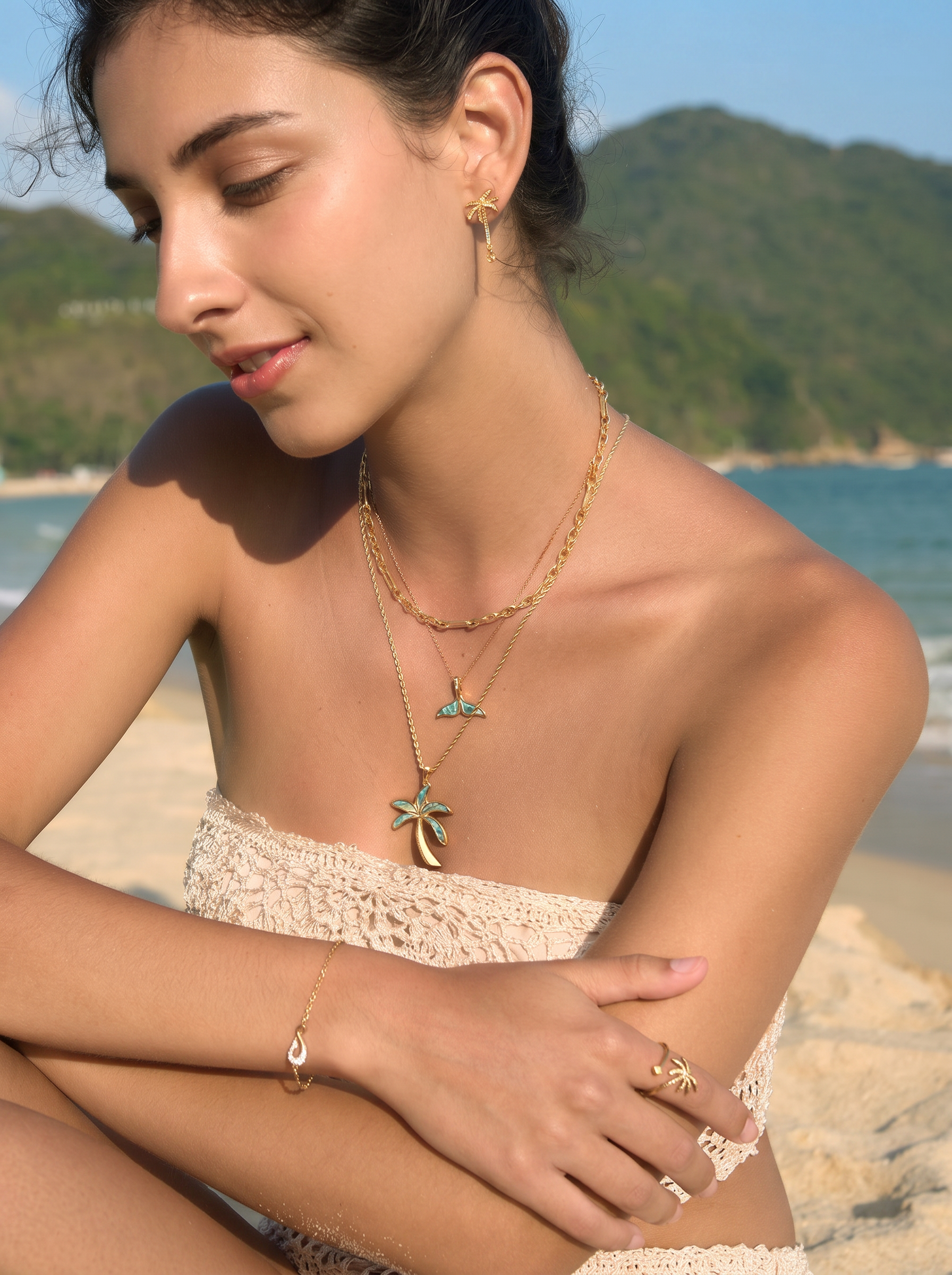 Nacelle — 18K Abalone Shell Pendant Necklace