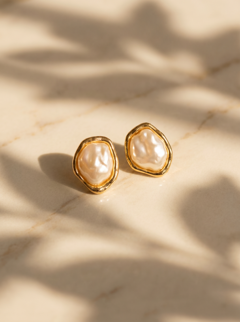 Perla — Baroque Pearl Studs