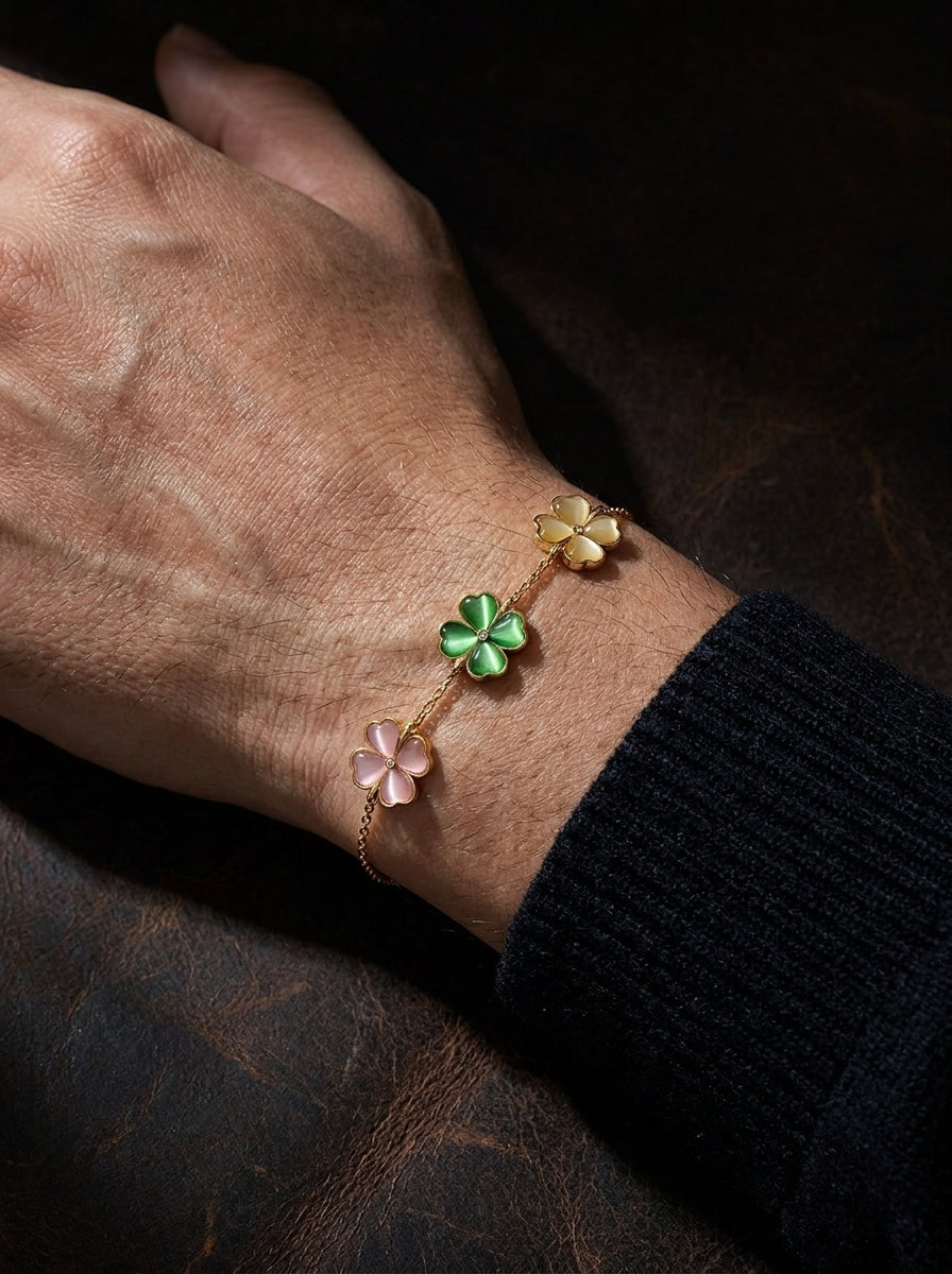 Sève — 18K Gold Cat-Eye Clover Bracelet