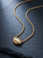 Savone Champagne — Cat-Eye Pendant Necklace