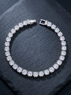 Cristal — 18K White Pavé Tennis Bracelet