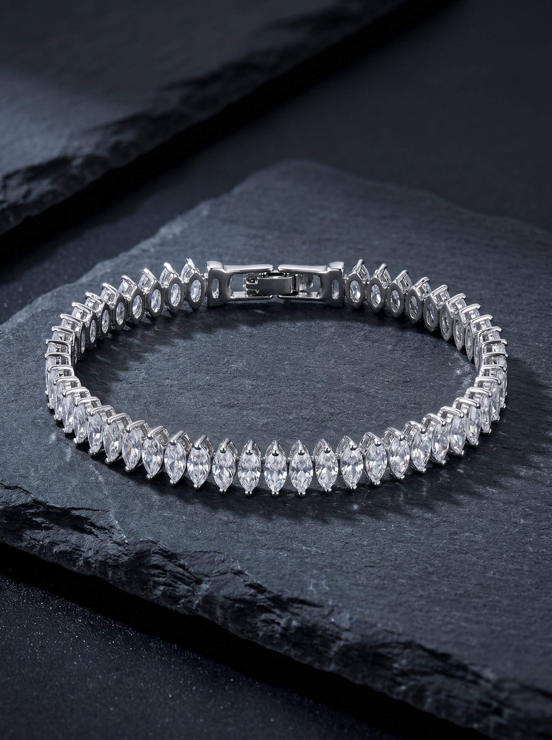 Marquise — 18K Marquise Tennis Bracelet