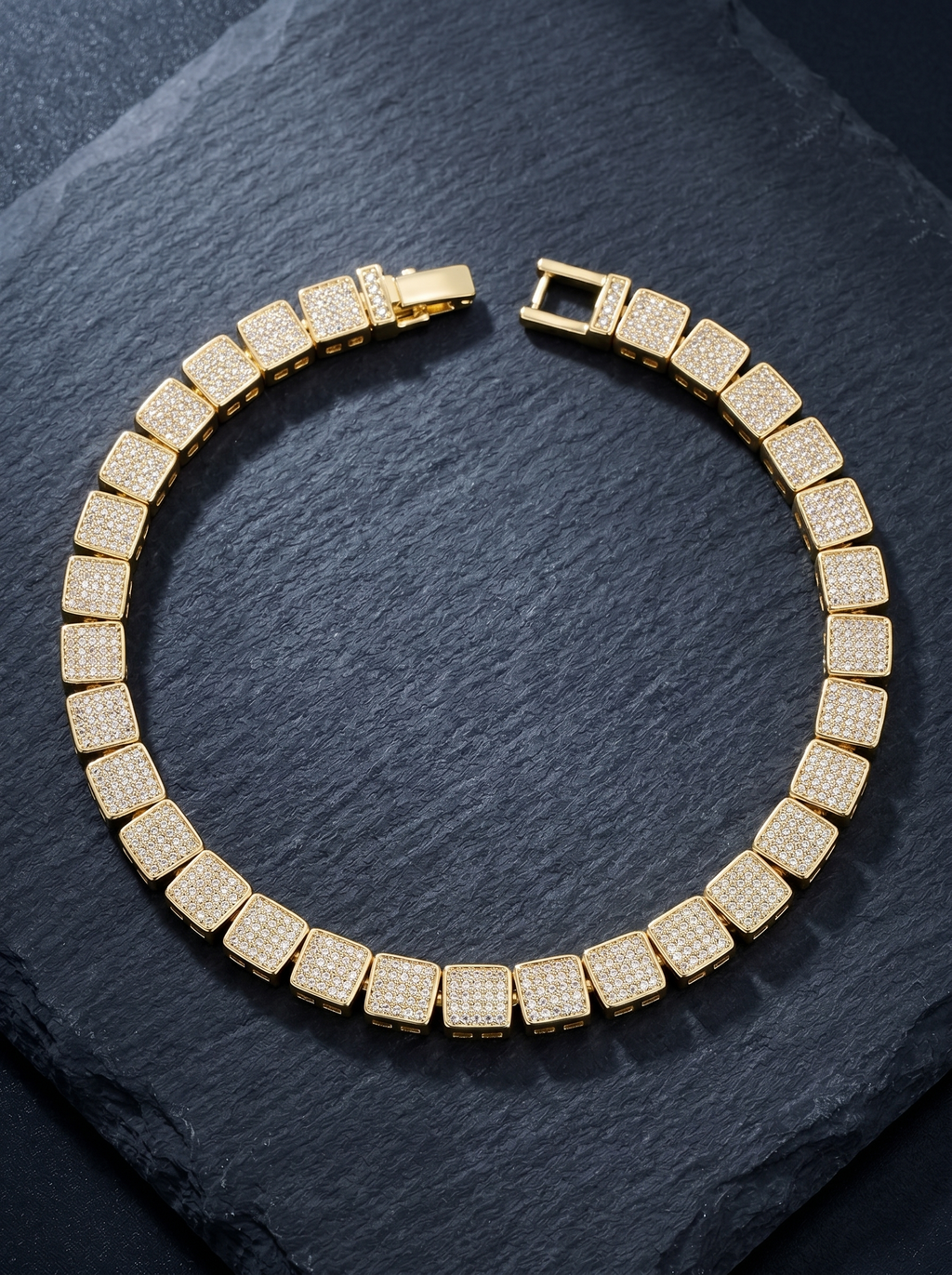 Exo — 18K Pavé Bracelet