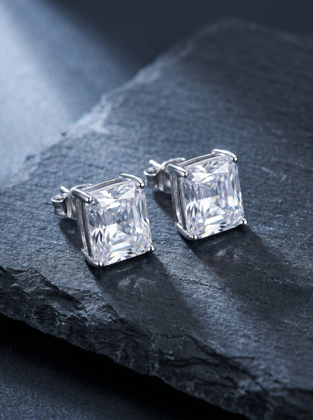 Éclair — Radiant White Earrings