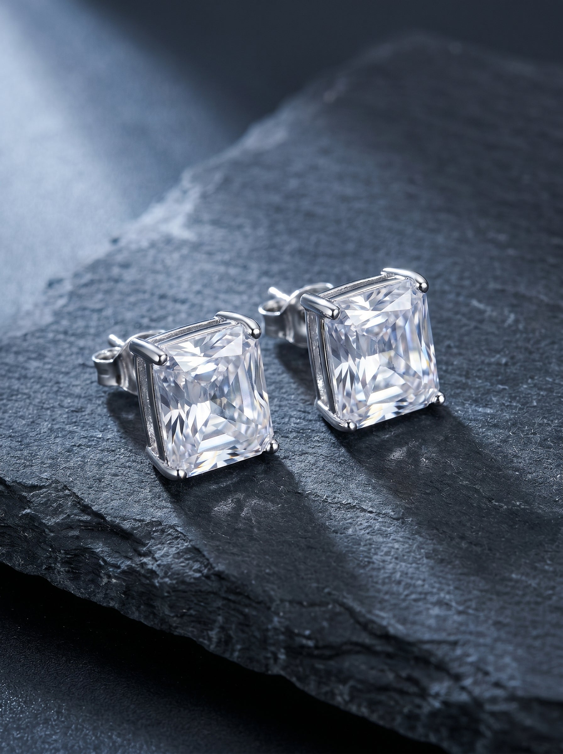 Éclair — Radiant White Earrings