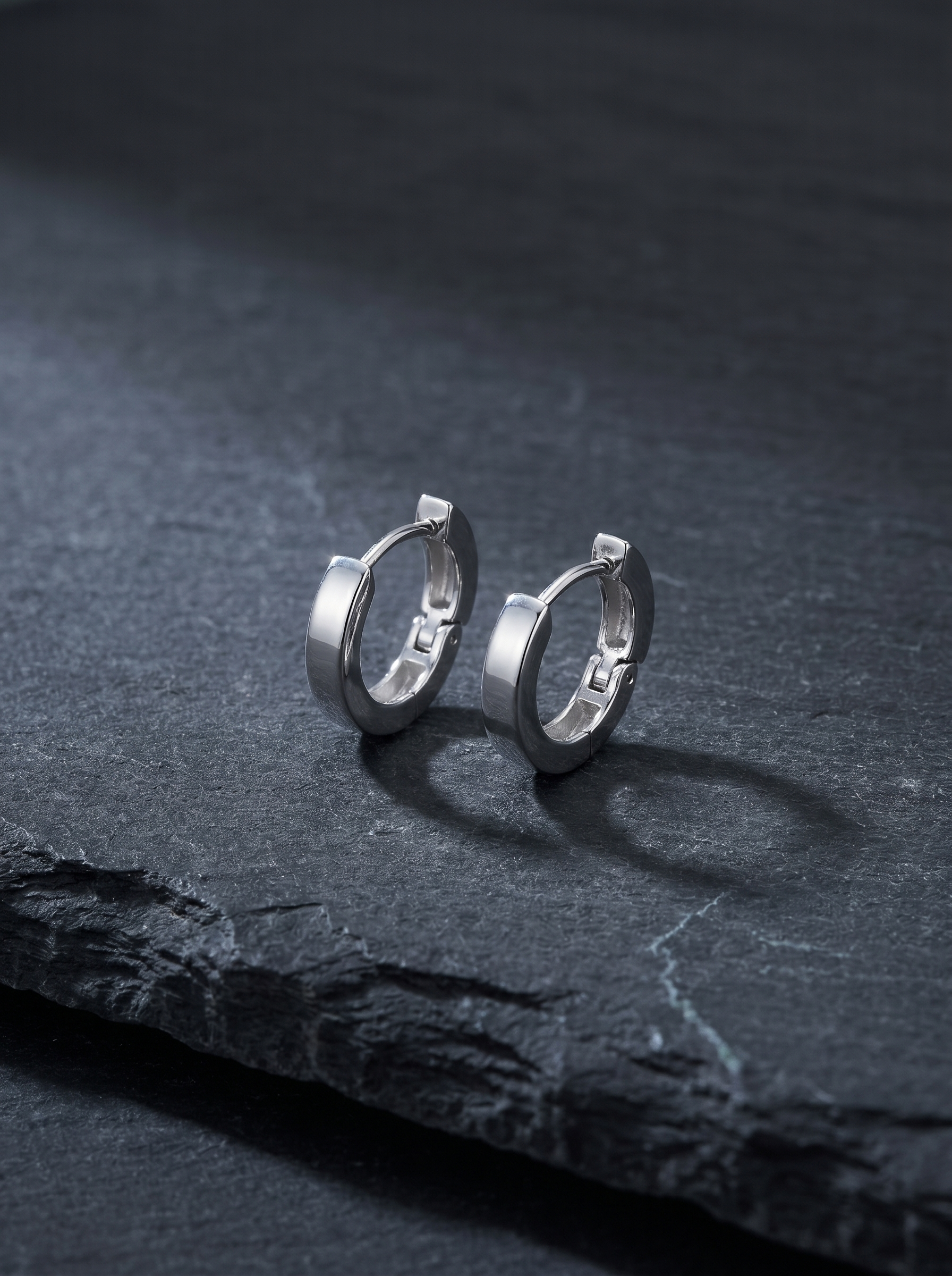 Givre Hoop — 18K White Hoop Earrings