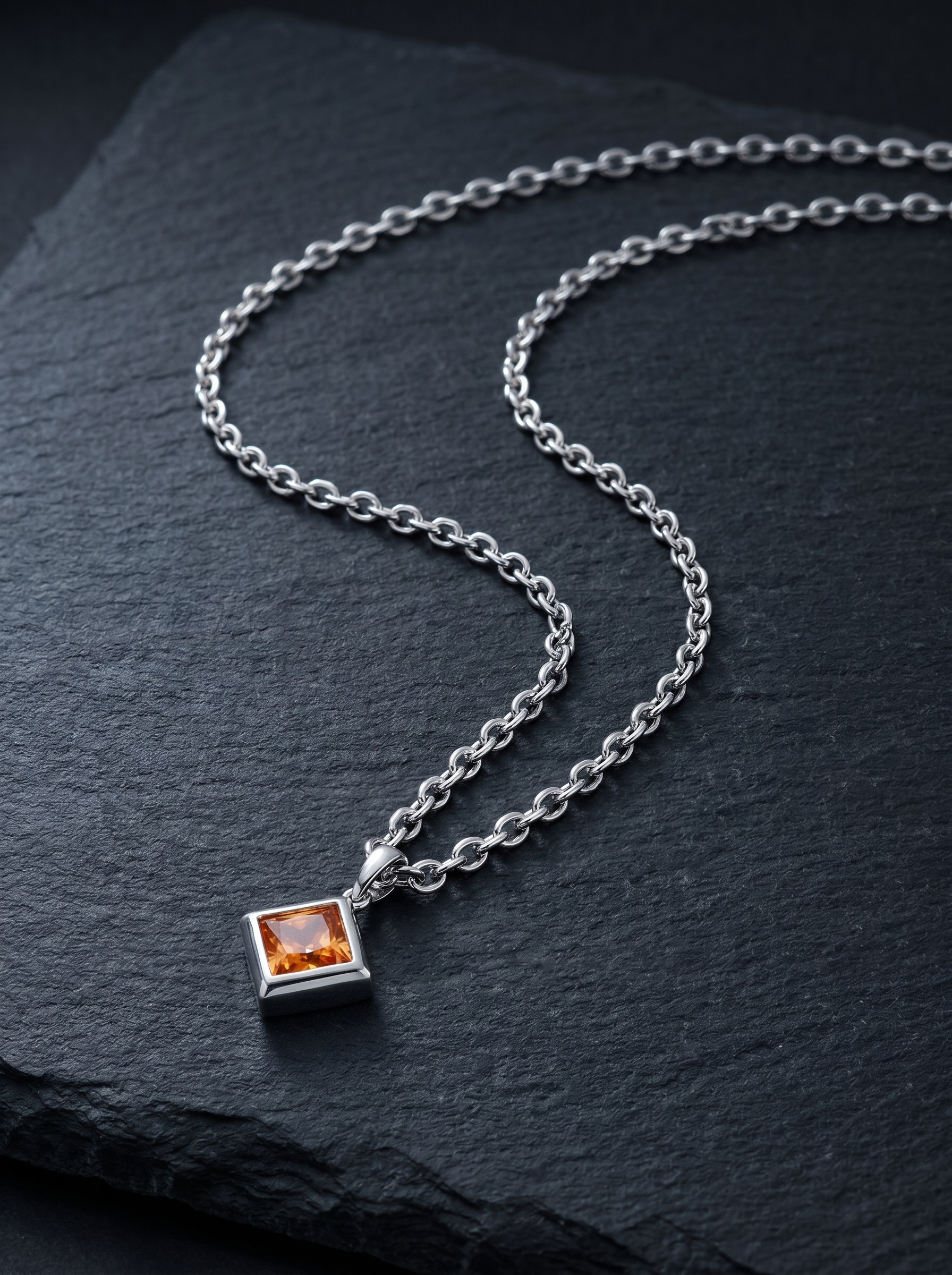 Savone Champagne — Cat-Eye Pendant Necklace