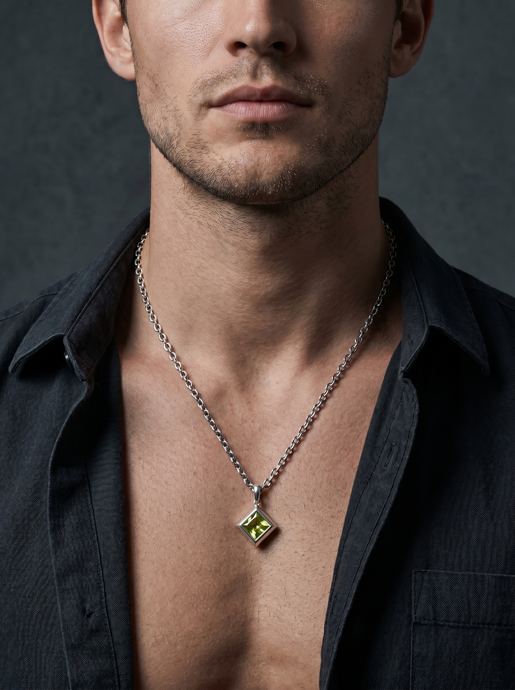 Savone Olive — Cat-Eye Pendant Necklace