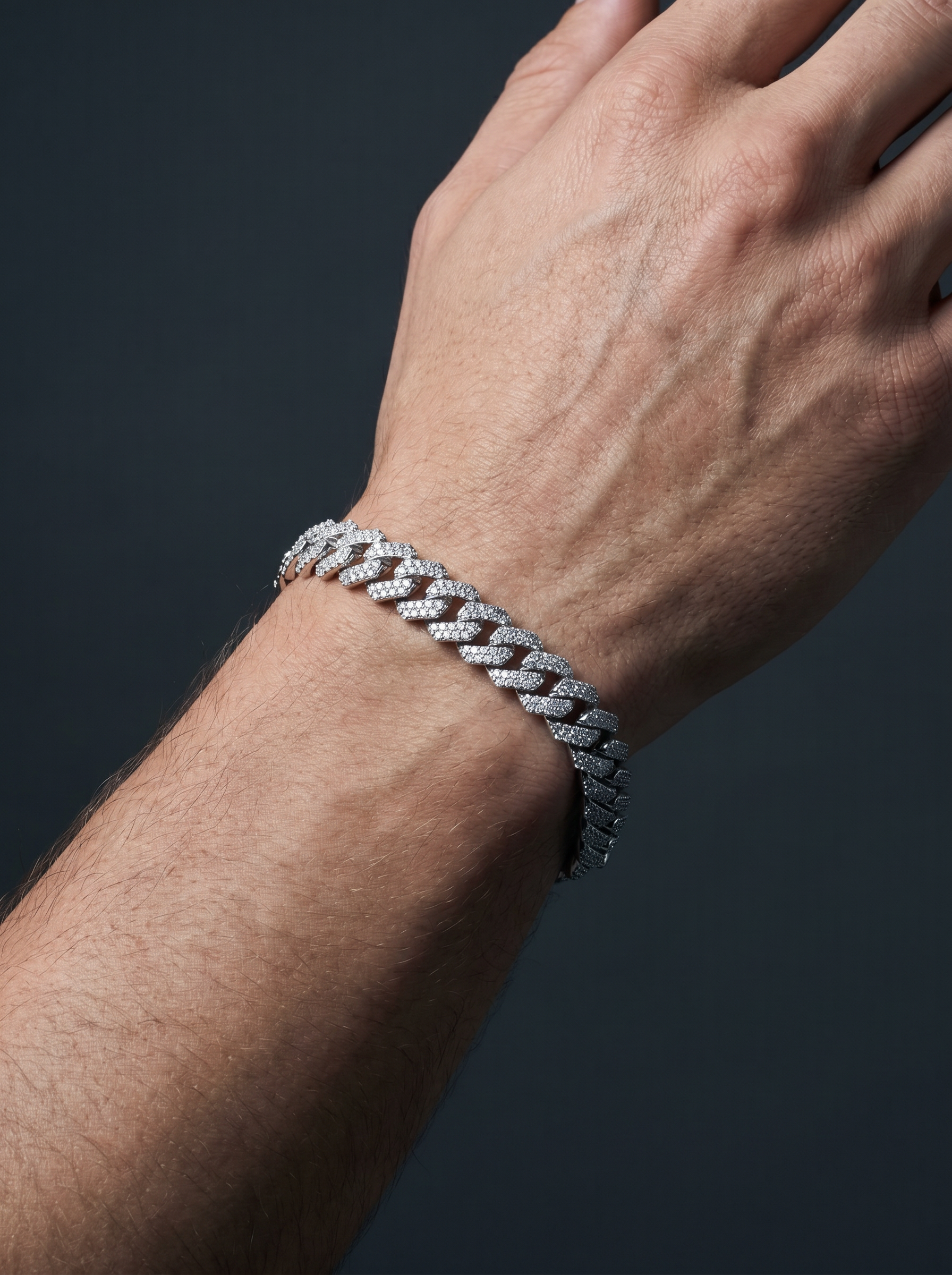Cristal — 18K White Pavé Tennis Bracelet