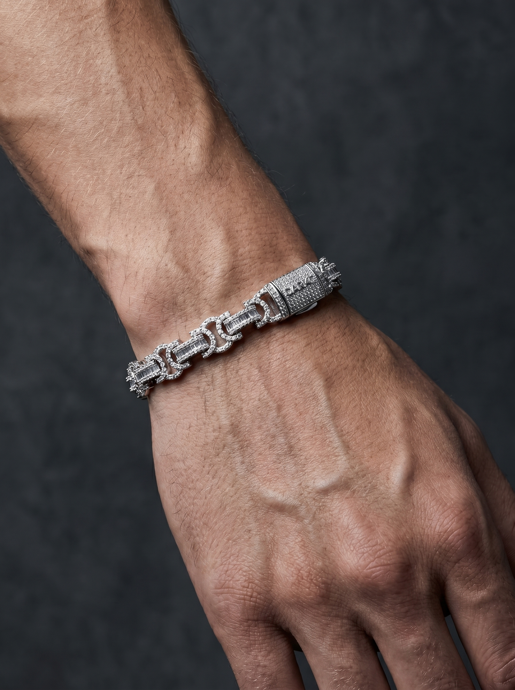 Tresse — 18K Byzantine Bracelet