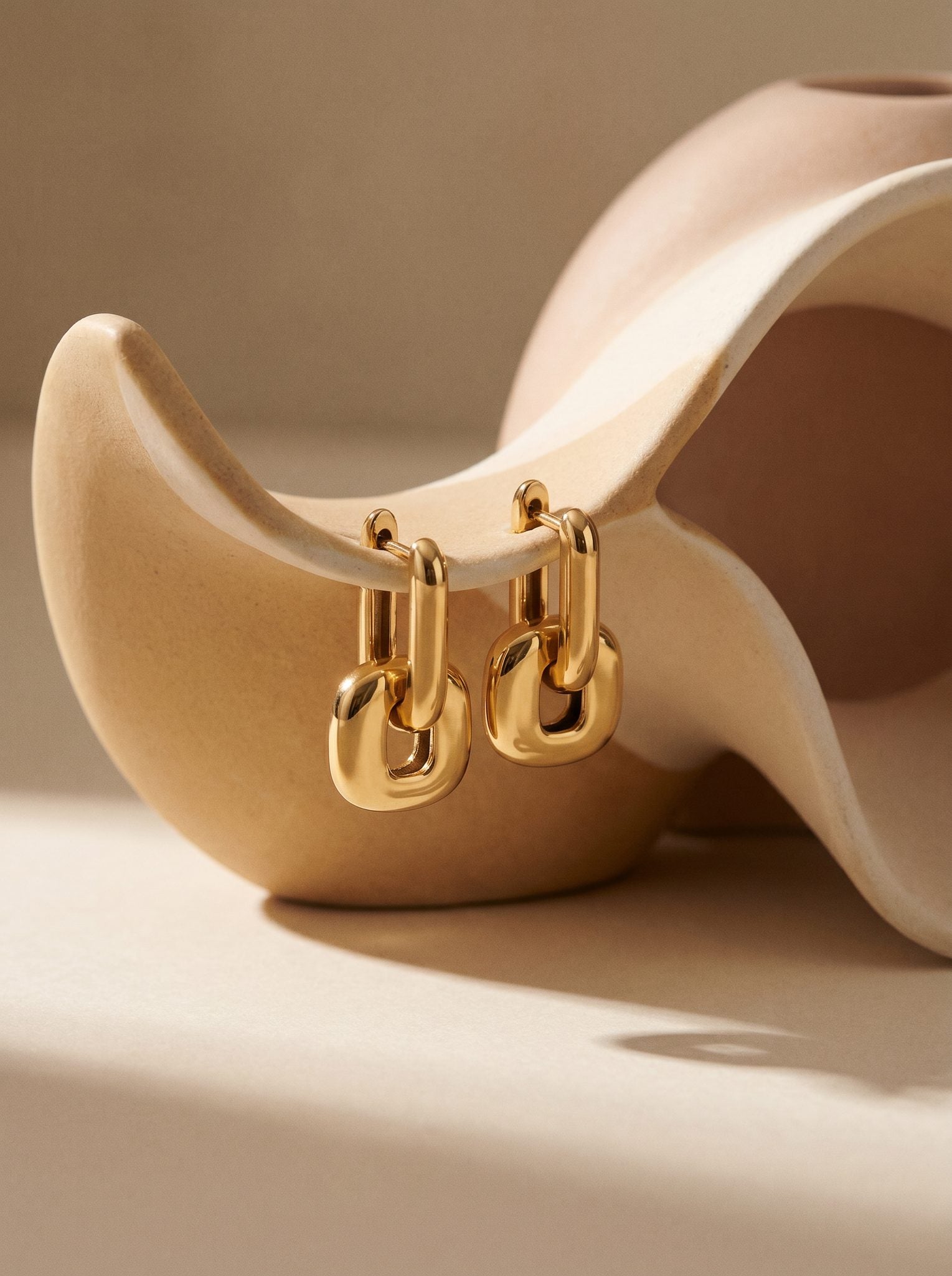 Vela — 18K Two-Tone Geometric Earrings